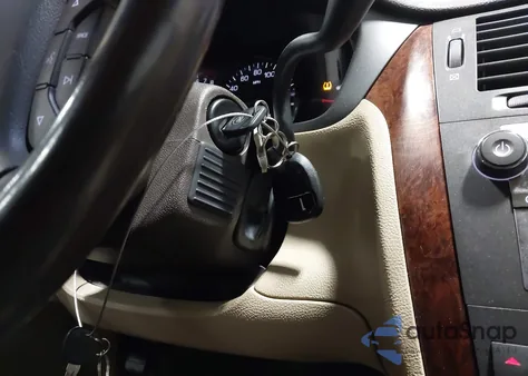 2007 Cadillac Dts Luxury I z USA, uszkodzony, nr VIN 1G6KD57Y07U210965